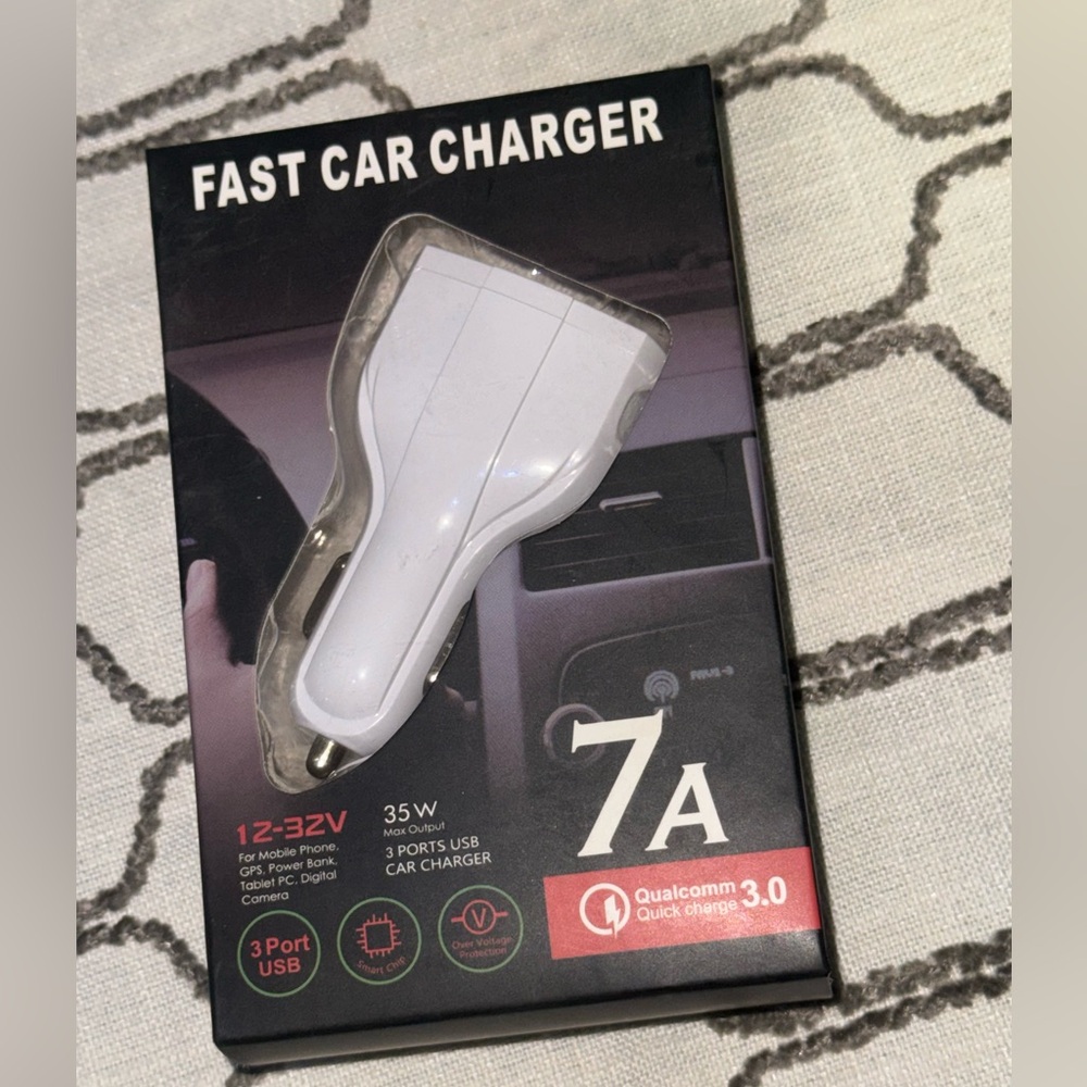 Triple port dual type car charger 🔌